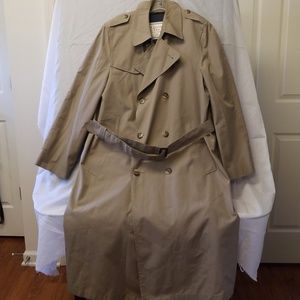 Christian Dior trench coat 40L